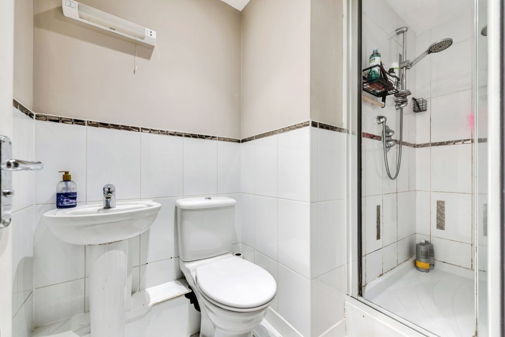Additional image 13 of 2 bed flat for saleChopin Mews, Swindon, Wiltshire SN25