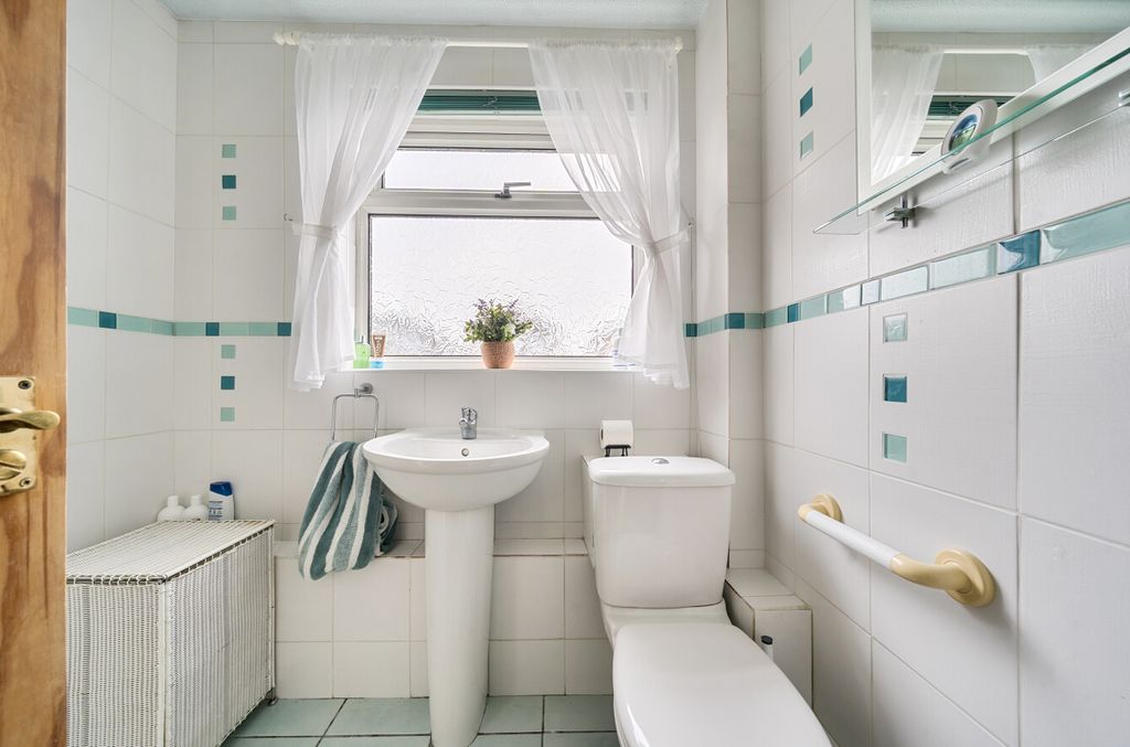 Additional image 11 of 2 bed semi-detached house for saleCenturion Way, Coleview, Swindon SN3