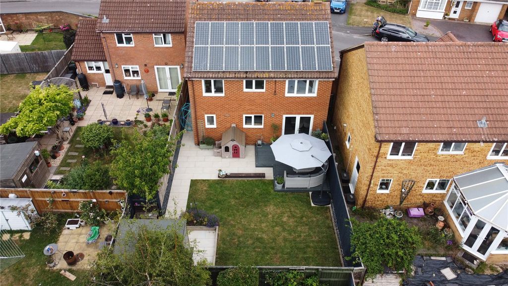 Additional image 32 of 4 bed detached house for saleGifford Road, Stratton, Swindon SN3
