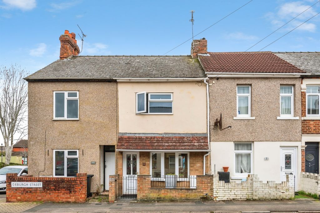 2 bed terraced house for saleDeburgh Street, Swindon SN2