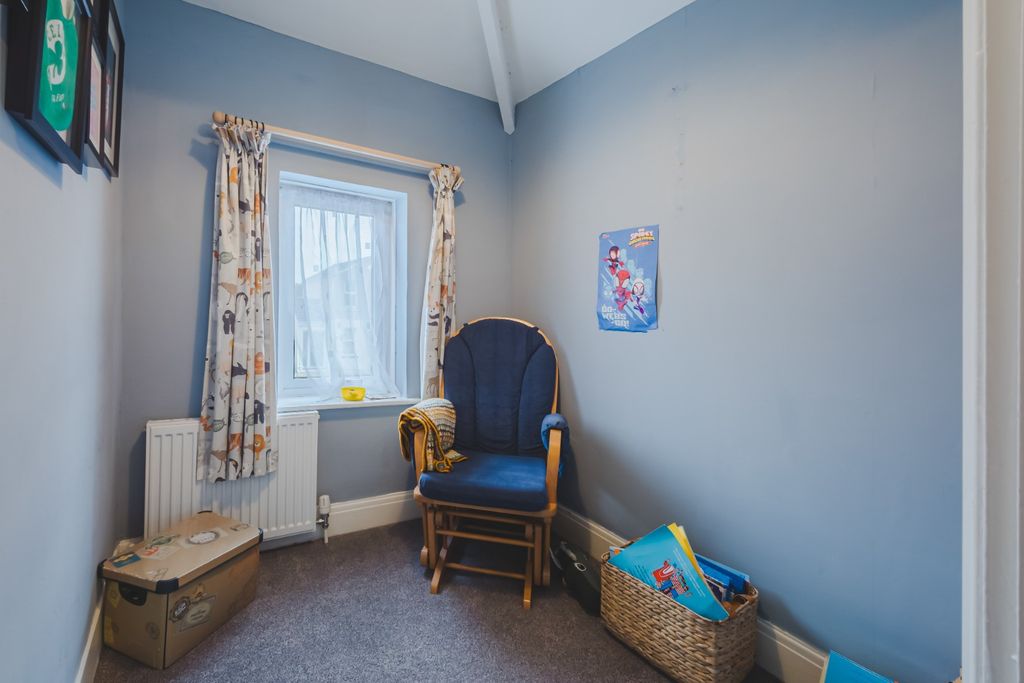 Additional image 13 of 3 bed semi-detached house for saleChurch Walk North, Swindon, Wiltshire SN25