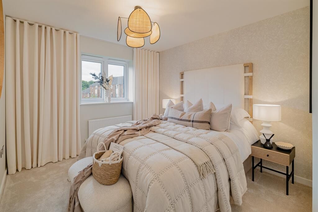 Additional image 5 of 3 bed property for sale"The Ardingly" at Victoria Road, Warminster BA12