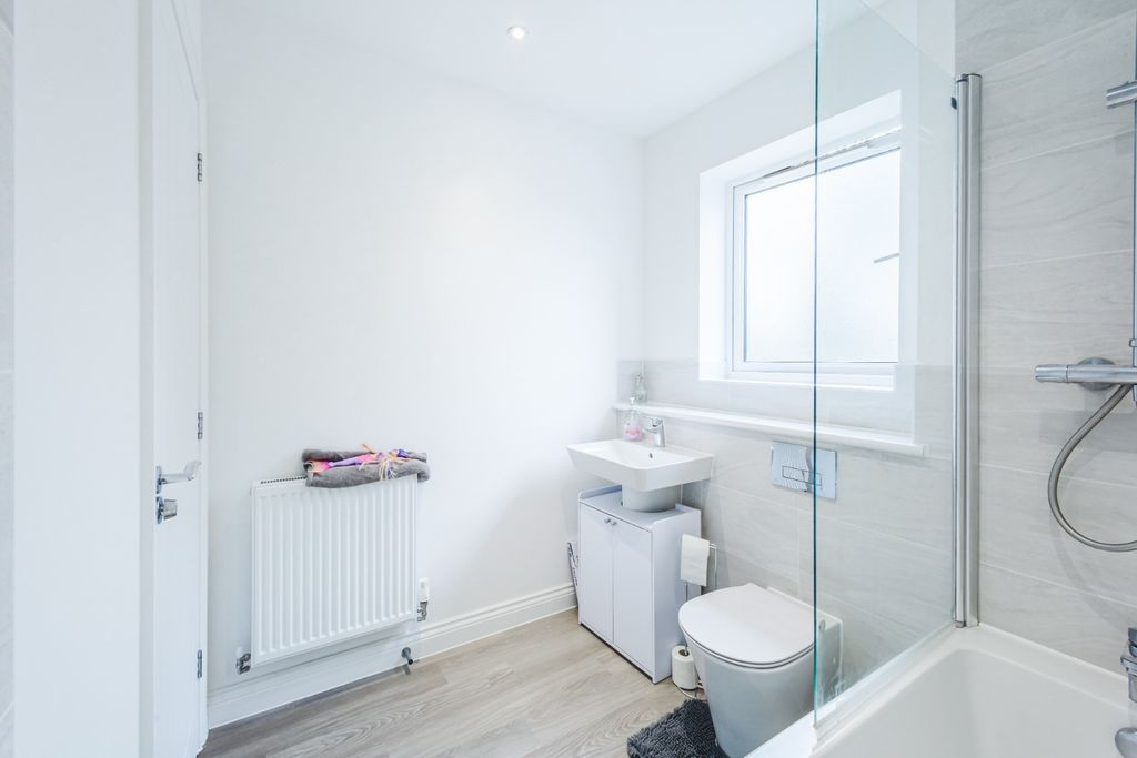 Additional image 15 of 3 bed semi-detached house for saleCoate, Swindon, Wiltshire SN3