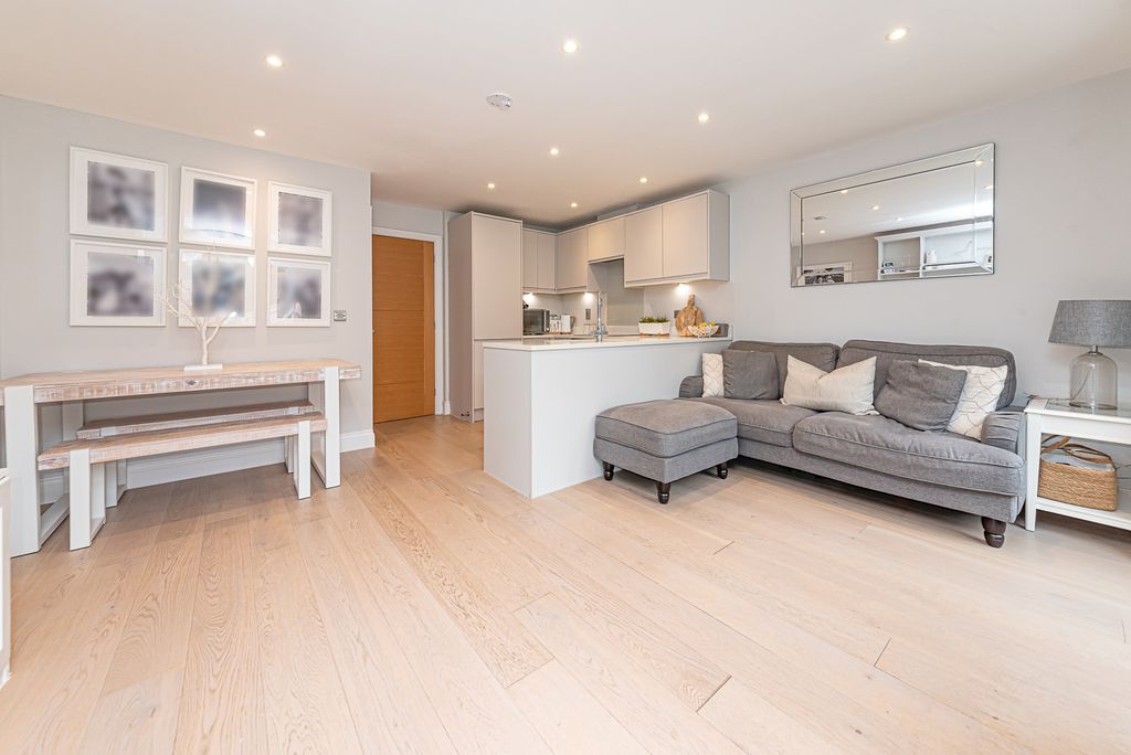 Additional image 3 of 3 bed terraced house for sale3 Ballin Gardens, New Road, Ascot, Berkshire SL5