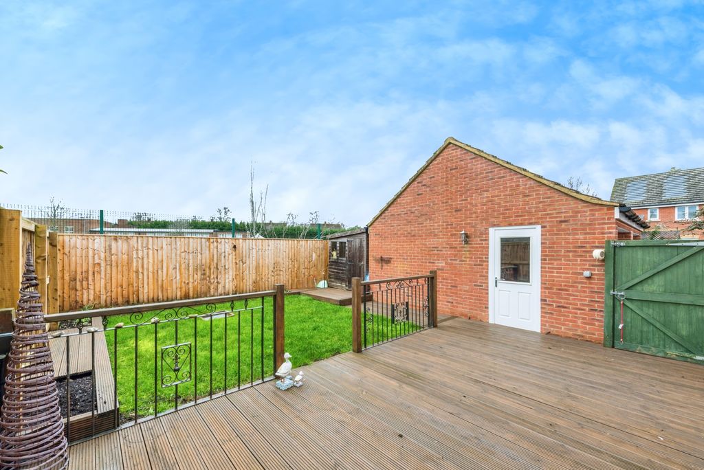 Additional image 20 of 4 bed detached house for saleSt. Josephs Way - Lyneham, Chippenham SN15