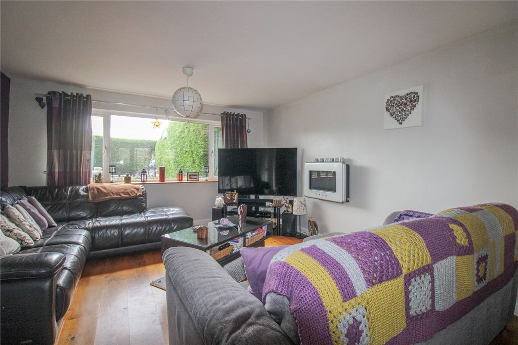 Additional image 8 of 4 bed detached house for salePaxcroft Way, Trowbridge BA14