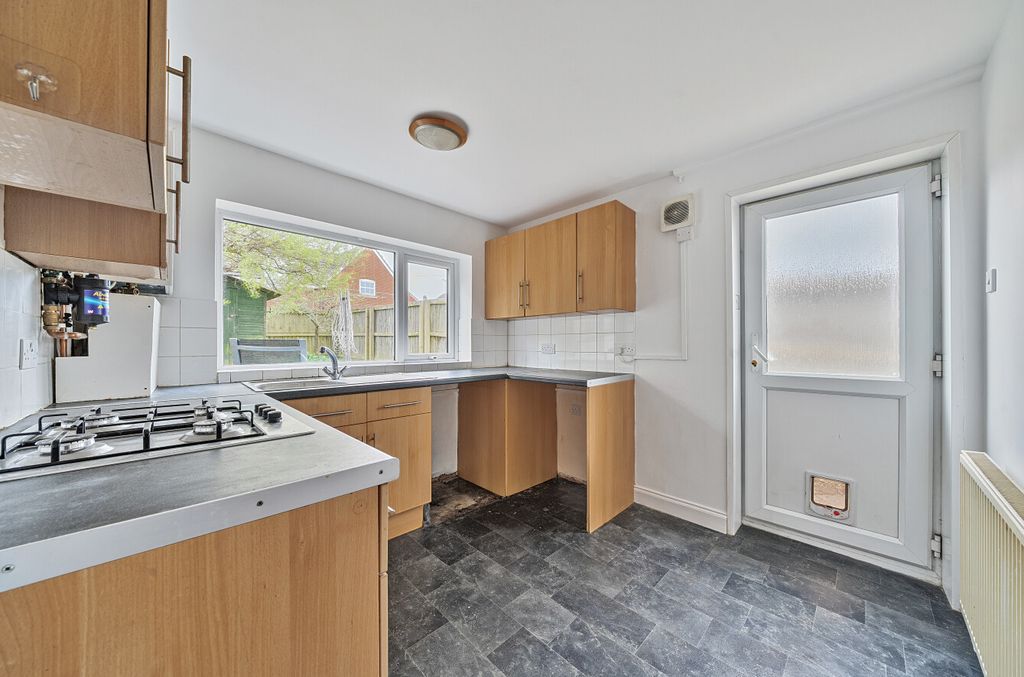 Additional image 20 of 3 bed semi-detached house for saleHigh Street, Wroughton, Wiltshire SN4