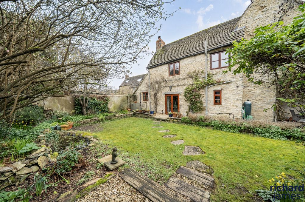 2 bed end terrace house for saleTuners Lane, Crudwell, Malmesbury SN16