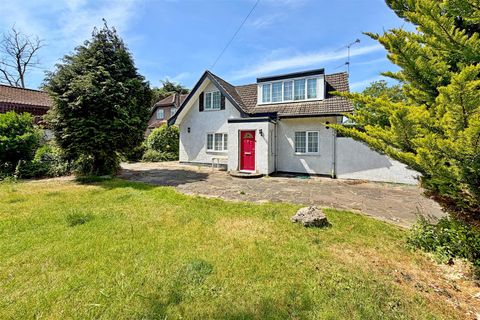 Nelmes Road, Emerson Park, Hornchurch RM11