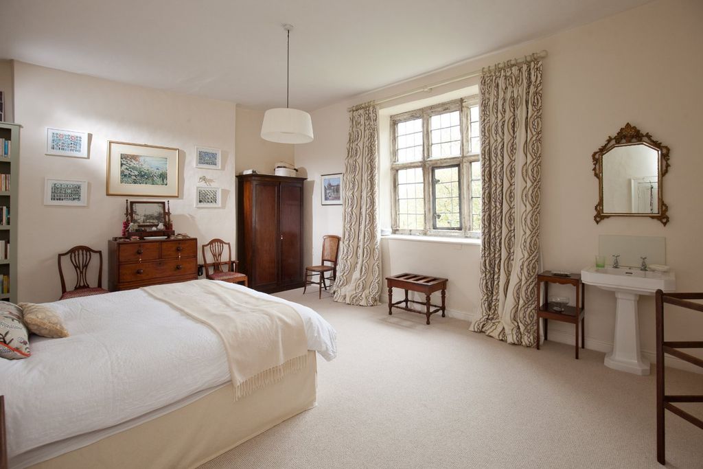 Additional image 10 of 6 bed detached house for saleChitterne, Warminster, Wiltshire BA12