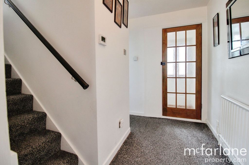 Additional image 5 of 4 bed semi-detached house for saleCovingham Drive, Swindon SN3