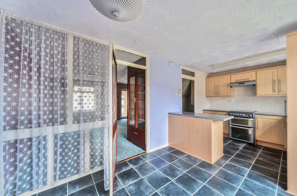 Additional image 13 of 3 bed terraced house for saleCrawford Close, Freshbrook, Swindon SN5