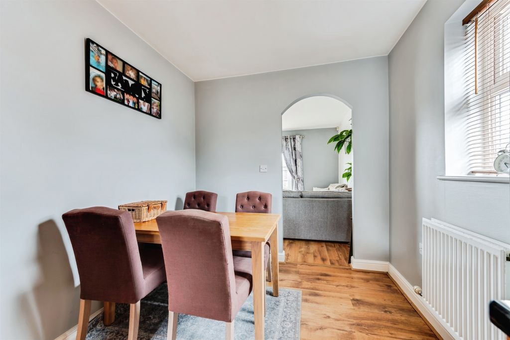 Additional image 4 of 2 bed end terrace house for saleThe Lane, Swindon SN2