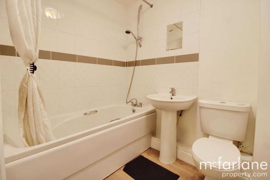Additional image 6 of 2 bed flat for salePasteur Drive, Swindon SN1