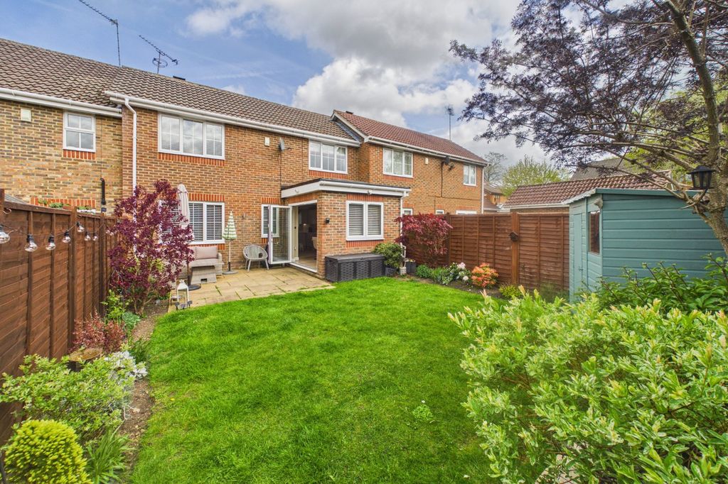 Additional image 12 of 2 bed terraced house for saleHoratio Avenue, Warfield, Berkshire RG42