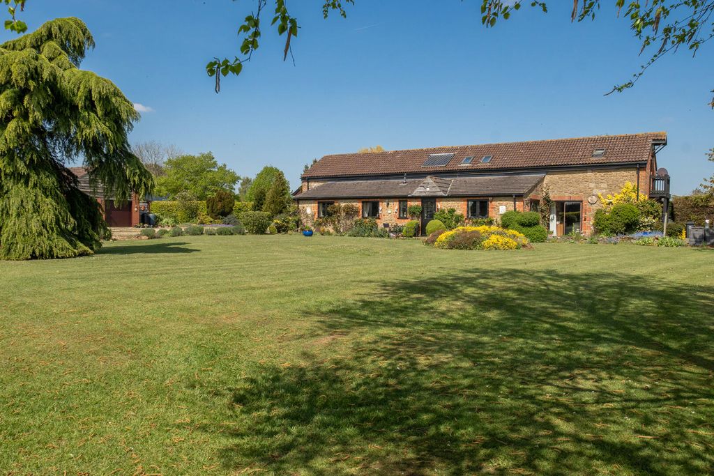 5 bed detached house for saleHawk Street, Bromham, Chippenham SN15