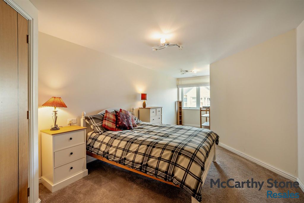 Additional image 6 of 1 bed flat for saleBowles Court, Westmead Lane, Chippenham, Wiltshire SN15