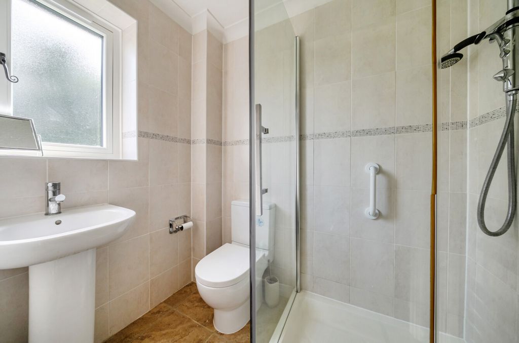Additional image 7 of 3 bed end terrace house for saleStevenson Drive, Binfield, Bracknell RG42