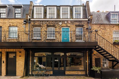 Ledbury Mews North, Notting Hill, London W11