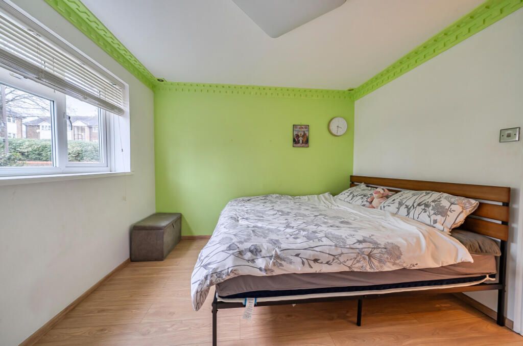 Additional image 5 of 2 bed flat for saleSt. Andrews, Bracknell RG12