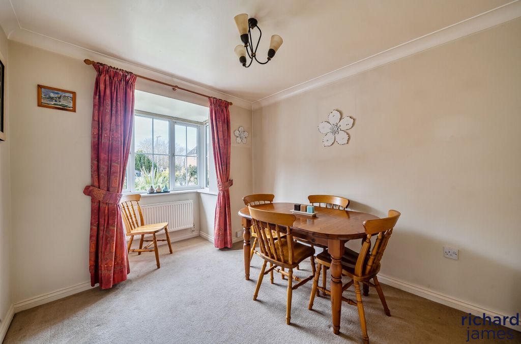 Additional image 5 of 4 bed detached house for saleDartmoor Close, Rushey Platt, Swindon SN5