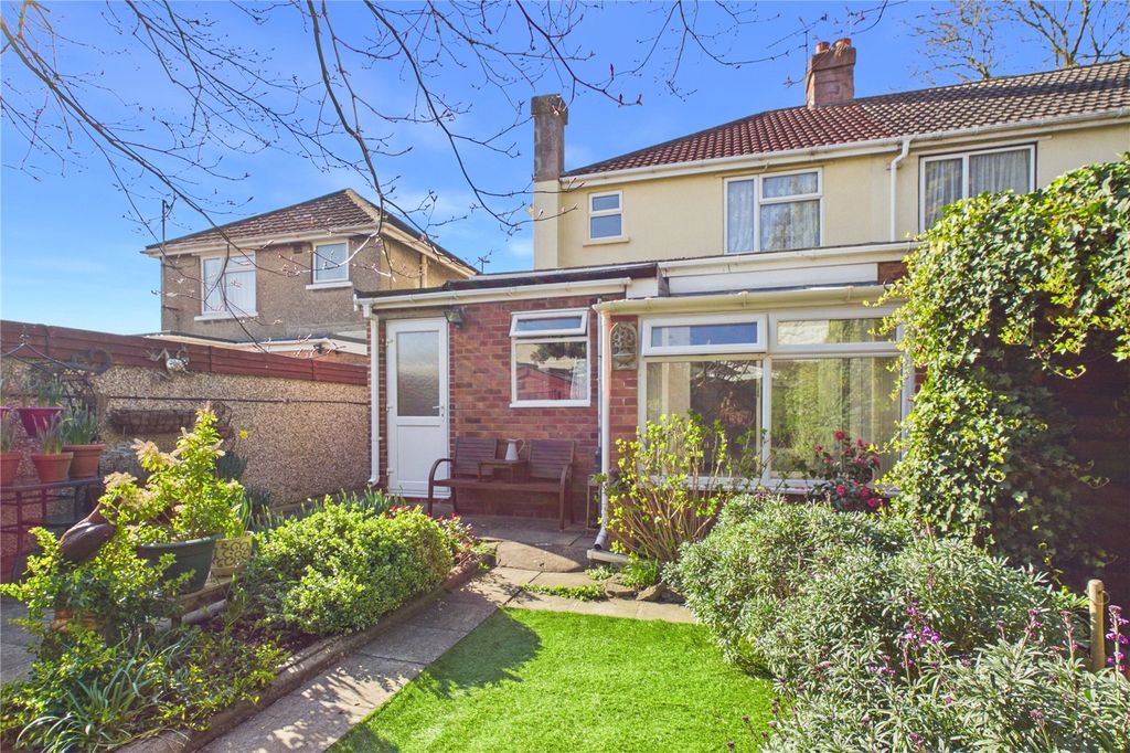 Additional image 20 of 3 bed semi-detached house for saleCricklade Road, Upper Stratton, Swindon SN2