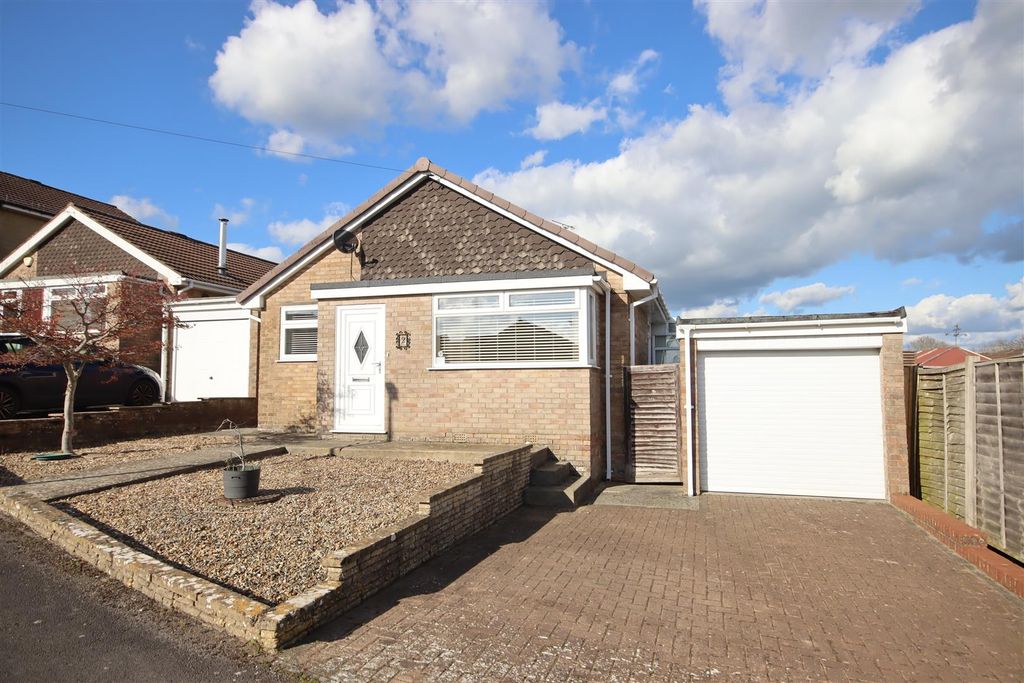 Additional image 13 of 2 bed detached bungalow for saleMontague Close, Chippenham SN15