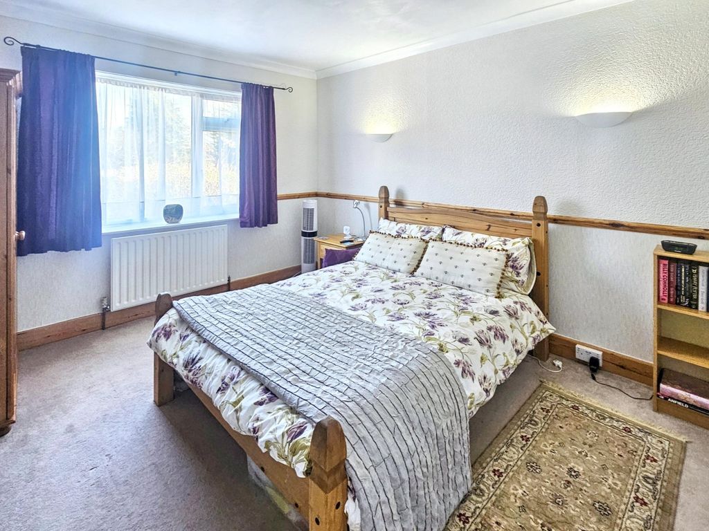 Additional image 9 of 4 bed semi-detached house for saleSt. Francis Road, Salisbury, Wiltshire SP1