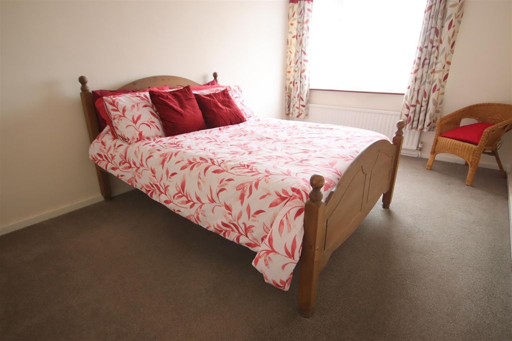 Additional image 7 of 3 bed end terrace house for saleStonelea Close, Chippenham SN14