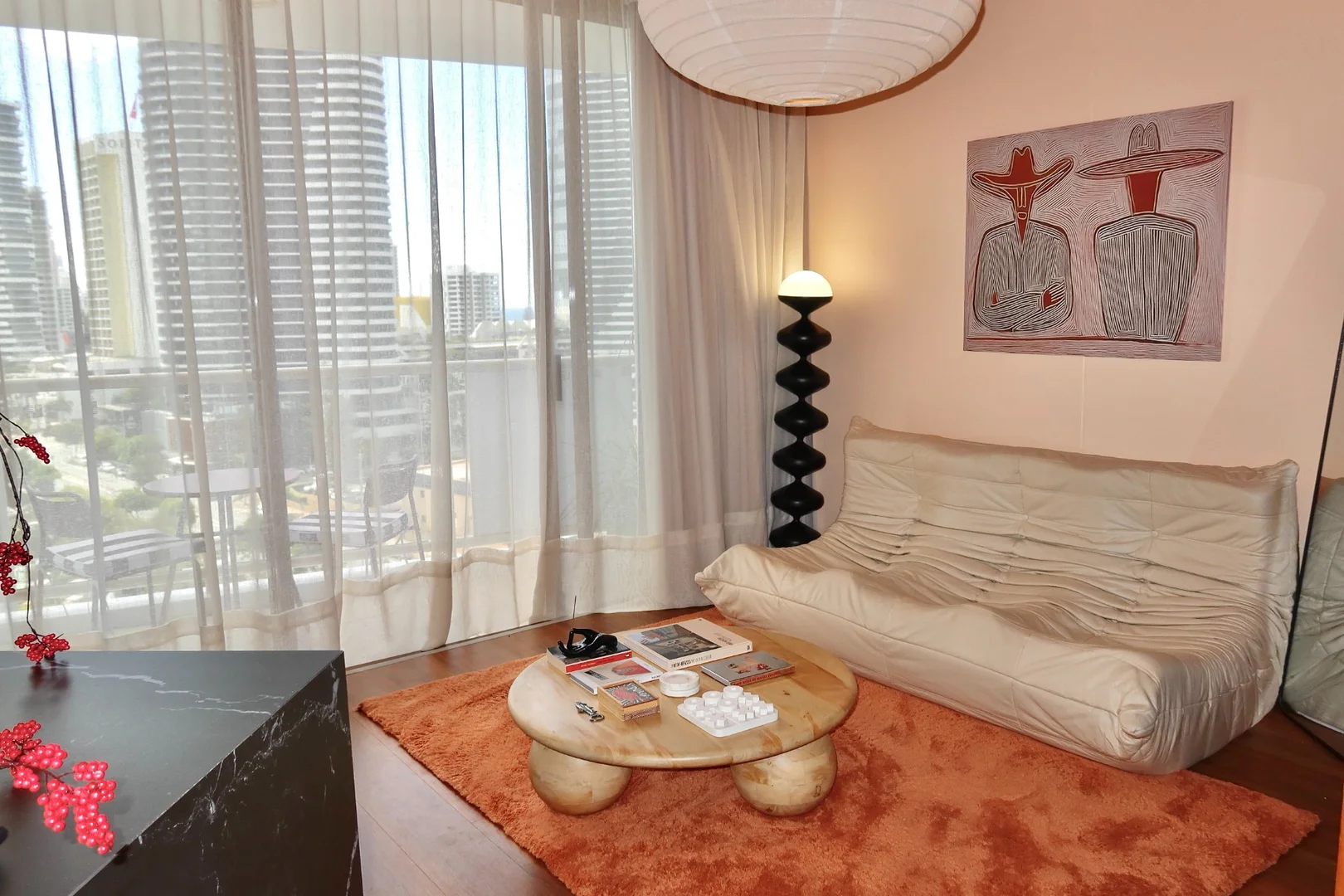 Additional image 2 of Broadbeach QLD 4218