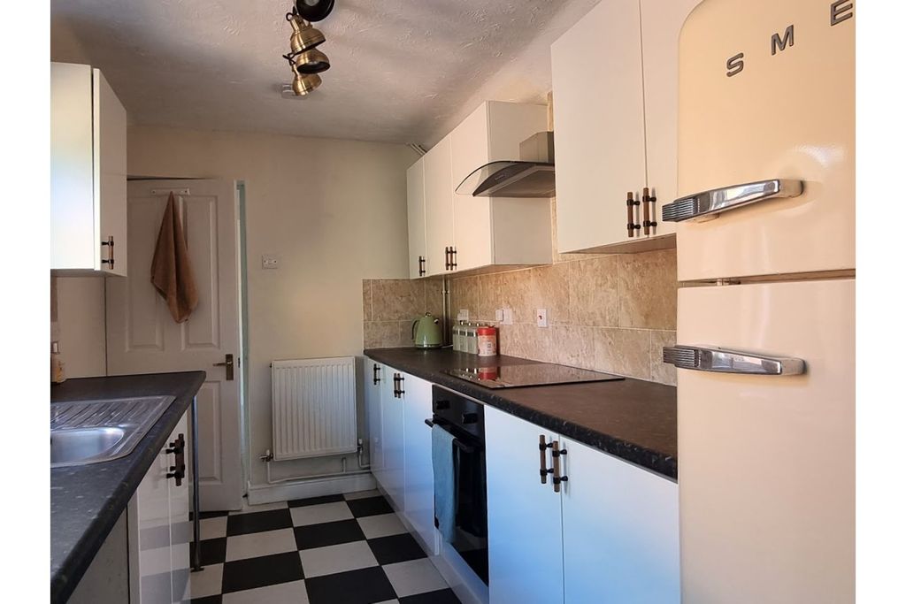 Additional image 8 of 3 bed end terrace house for saleKingsdown Road, Swindon SN2