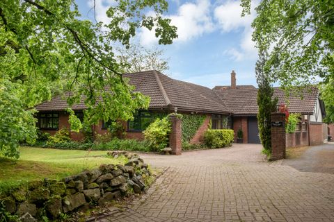 Pastures Hill, Littleover Derby DE23