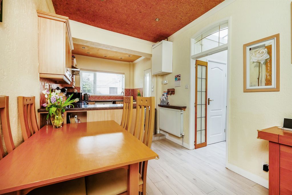 Additional image 5 of 4 bed terraced house for saleKent Road, Swindon SN1