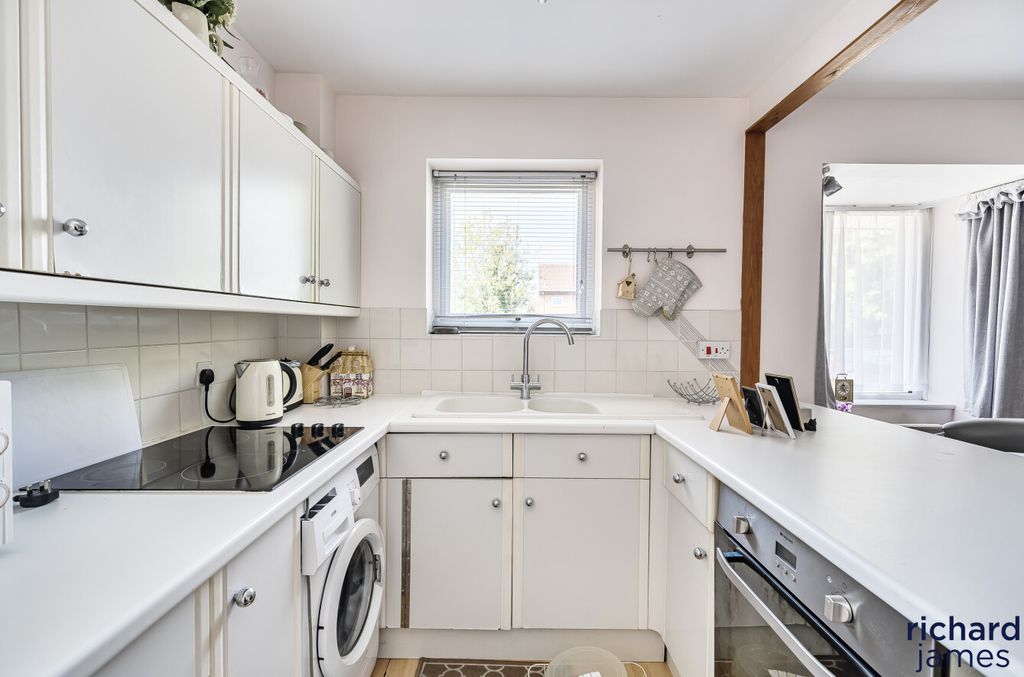 Additional image 5 of 1 bed terraced house for saleBurnet Close, Haydon Wick, Swindon SN2