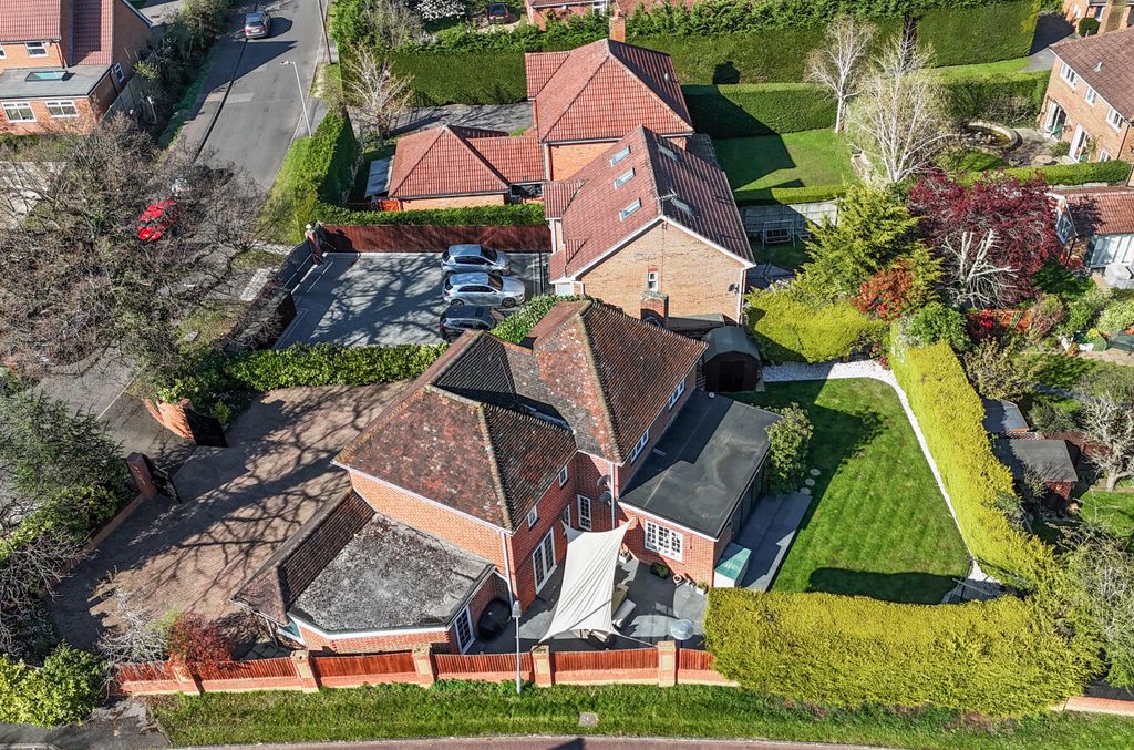 Additional image 29 of 4 bed detached house for saleJigs Lane South, Warfield, Bracknell RG42