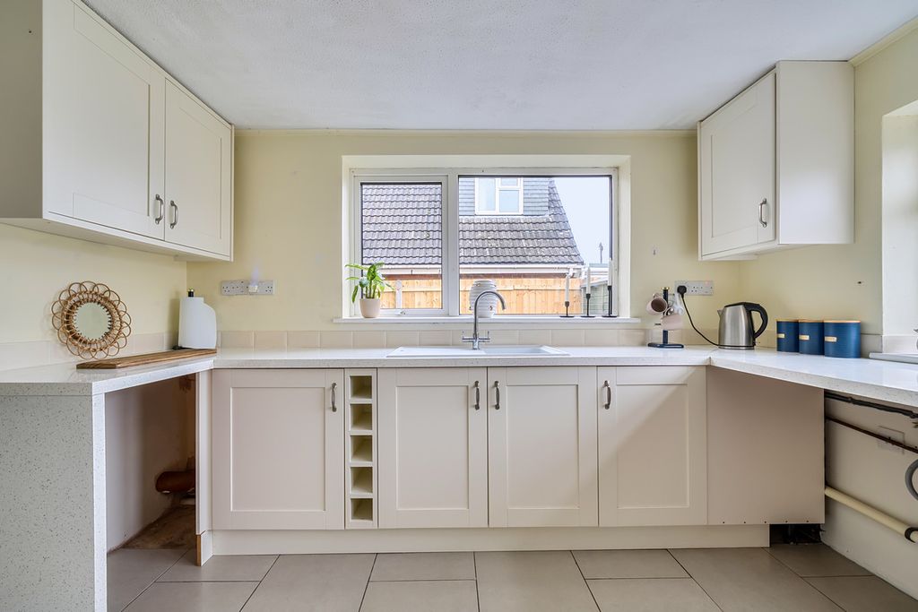 Additional image 2 of 3 bed detached house for saleAvon Road, Melksham SN12