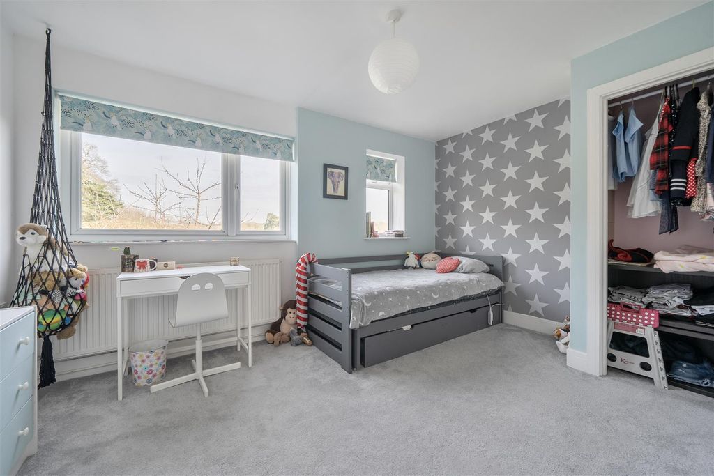 Additional image 19 of 4 bed semi-detached house for saleSouth Meadow, Crowthorne, Berkshire RG45