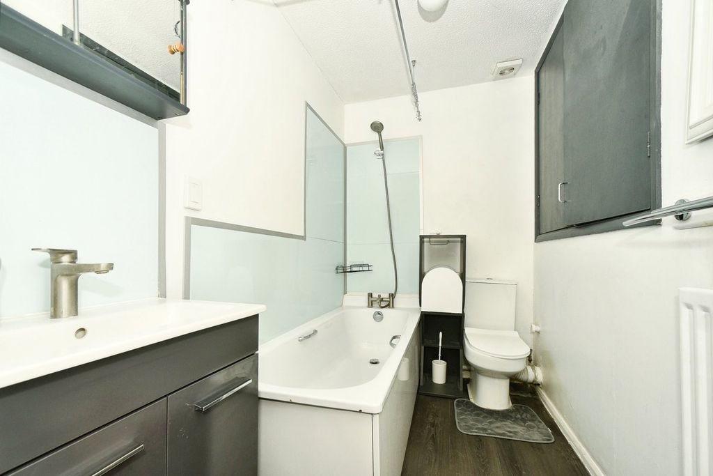 Additional image 12 of 2 bed terraced house for saleWorsley Road, Freshbrook, Swindon SN5