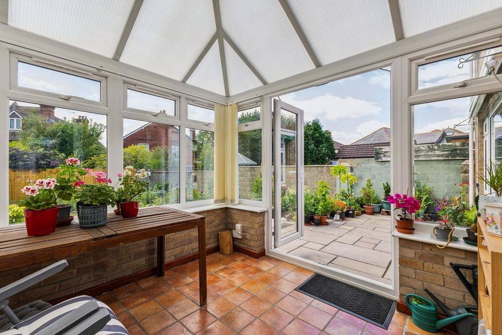 Additional image 12 of 3 bed property for saleVictoria Road, Salisbury SP1