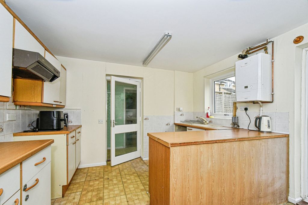 Additional image 4 of 3 bed semi-detached house for saleBelsay - Toothill, Swindon SN5