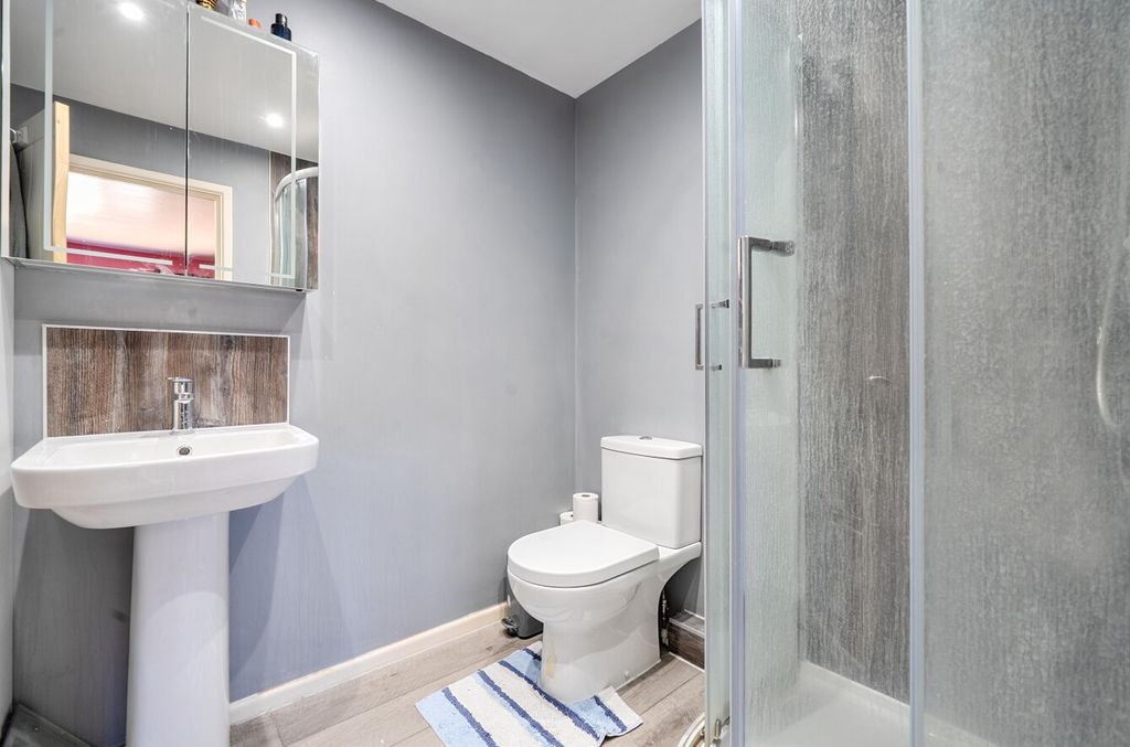 Additional image 14 of 5 bed detached house for sale9A, Highworth Road, Swindon SN3