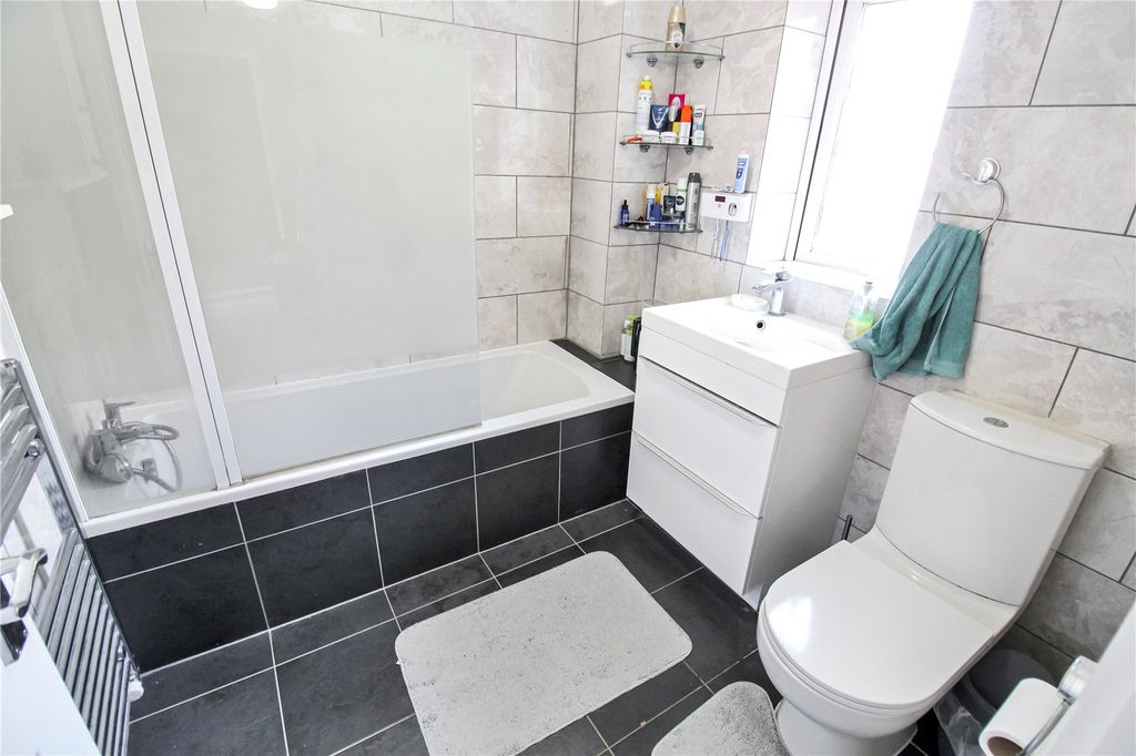 Additional image 12 of 3 bed terraced house for saleVistula Crescent, Swindon, Wiltshire SN25