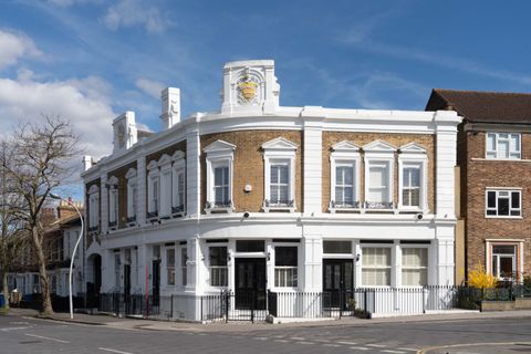 Oglander Road, Dulwich, London SE15