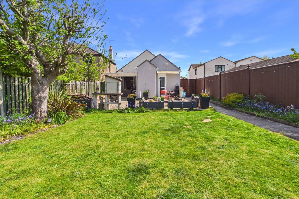 Additional image 23 of 3 bed bungalow for saleKingsdown Road, Kingsdown, Swindon SN2