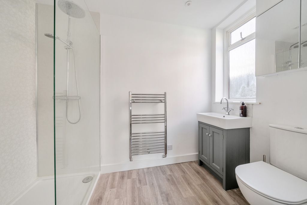 Additional image 9 of 3 bed detached house for saleQueens Close, Ascot SL5
