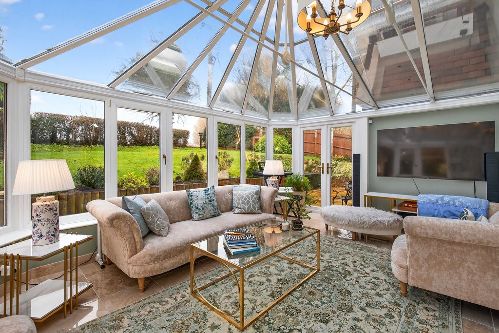 Additional image 3 of 4 bed detached house for saleMartins Rise, Whiteparish, Salisbury SP5