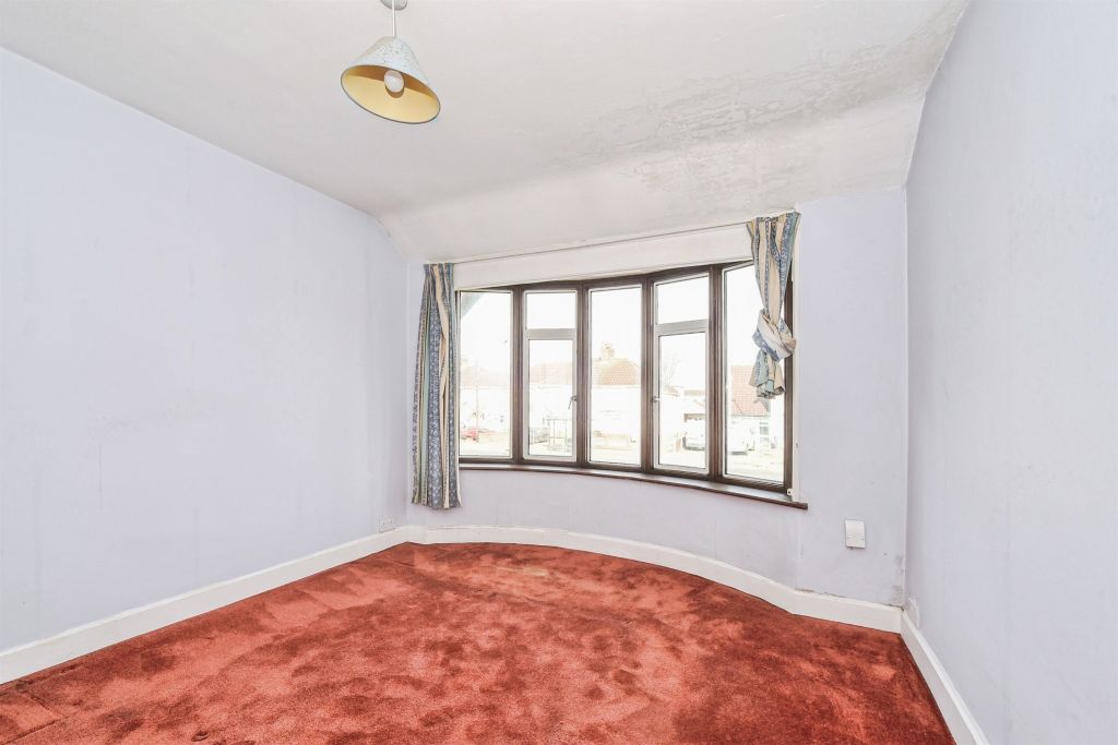 Additional image 7 of 3 bed semi-detached house for saleOxford Road, Swindon SN3