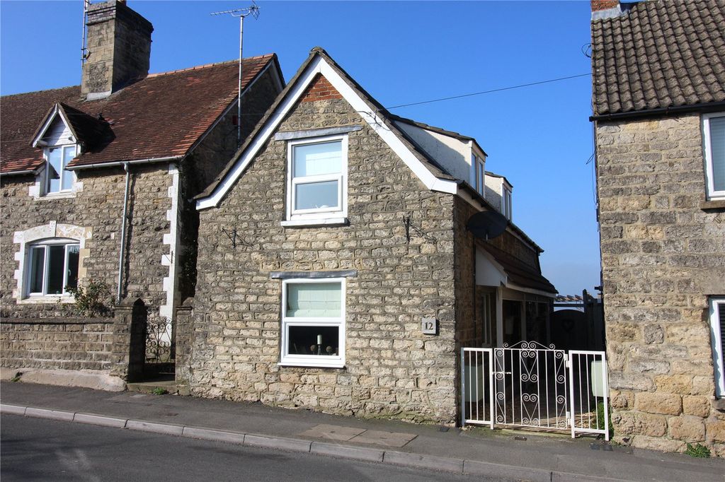 2 bed detached house for saleHigh Street, Purton, Swindon, Wiltshire SN5