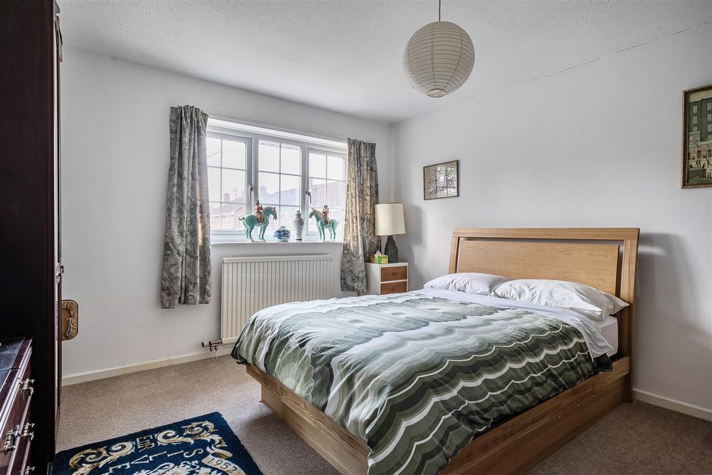 Additional image 8 of 4 bed detached house for saleOak Tree Close, Trowbridge BA14