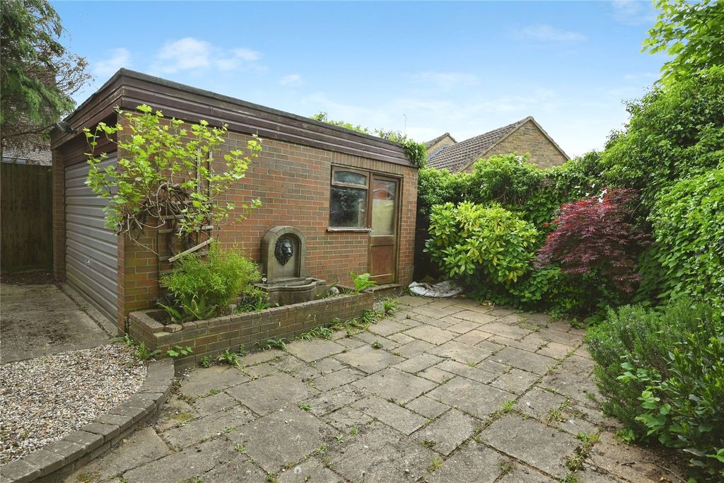 Additional image 13 of 3 bed detached house for saleKings Road, Crowthorne, Berkshire RG45